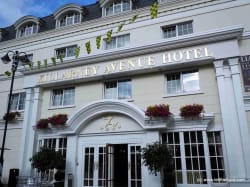 Killarney Avenue Hotel